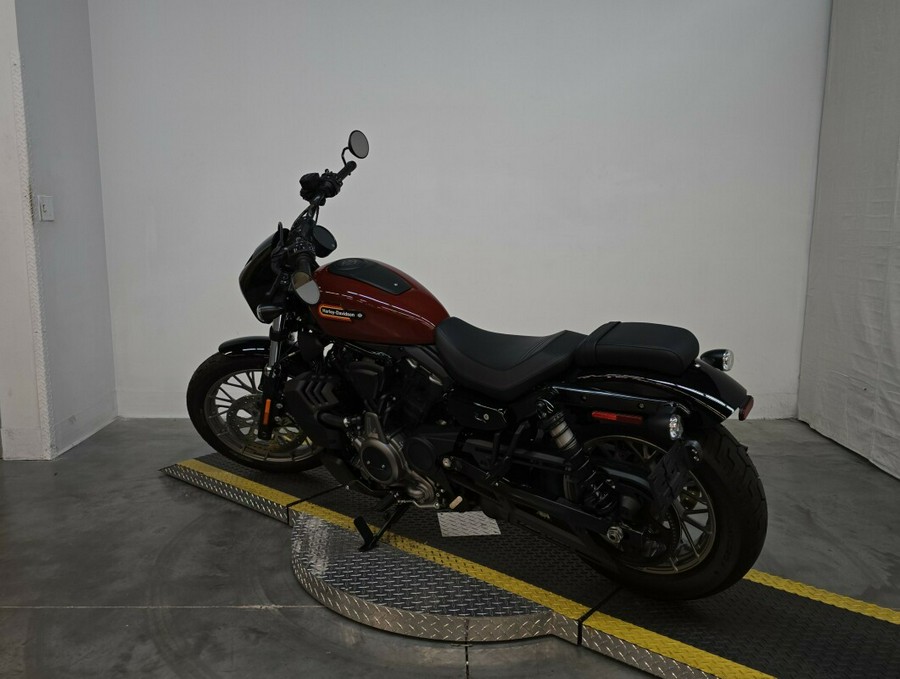 RH975S 2024 Nightster™ Special