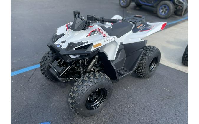 2023 Polaris Industries OUTLAW 70 EFI - BRIGHT WHITE / RED