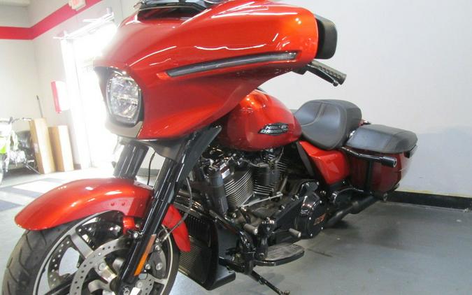 2024 Harley-Davidson® FLHX - Street Glide®