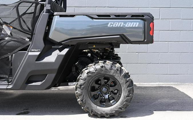 2024 Can-Am® Defender XT HD10