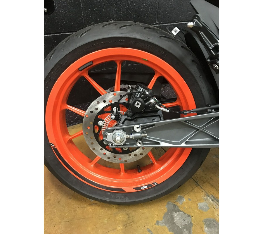 2023 KTM 200 DUKE