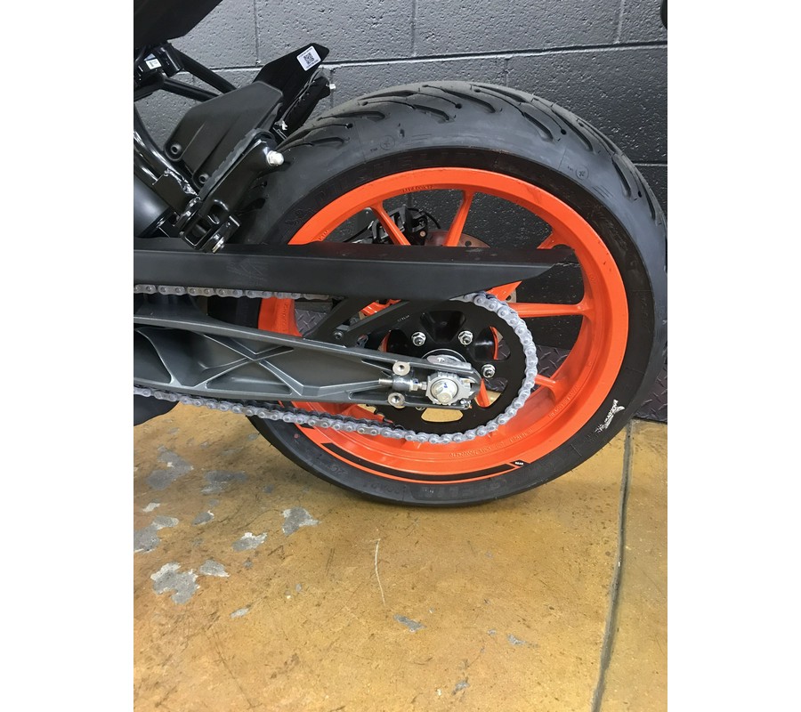 2023 KTM 200 DUKE