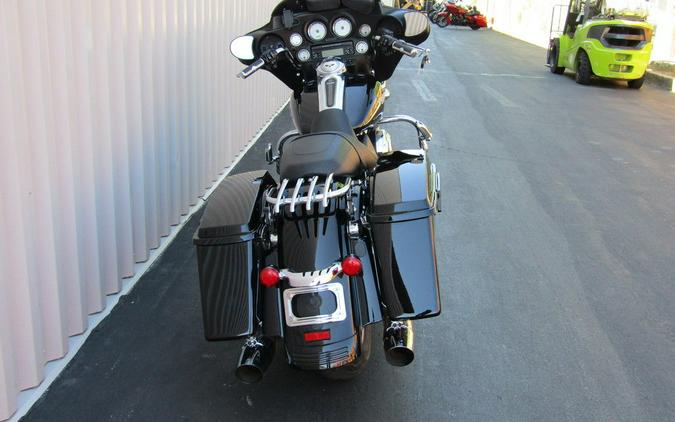 2012 Harley-Davidson® FLHX - Street Glide®