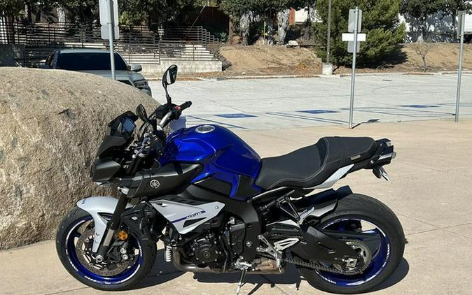 2021 Yamaha MT-10 10