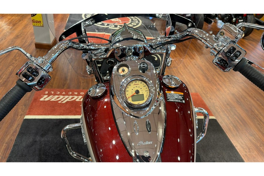2025 Indian Motorcycle SPRINGFIELD, MROON MTLC/SLVR QRTZ MTLC, 49S Base