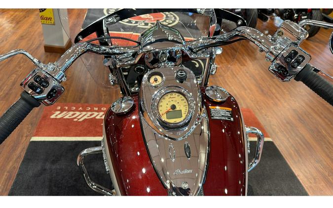 2025 Indian Motorcycle SPRINGFIELD, MROON MTLC/SLVR QRTZ MTLC, 49S Base