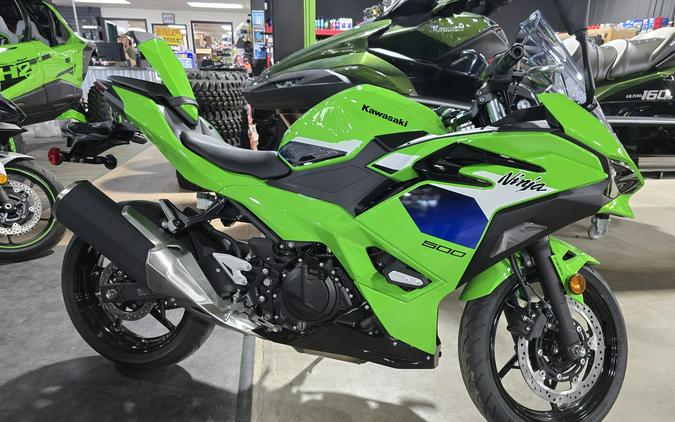 2026 Kawasaki Ninja® 500 SE ABS