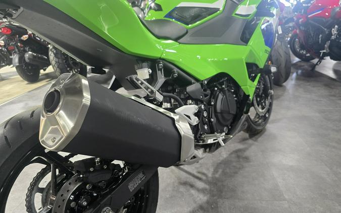 2026 Kawasaki Ninja® 500 SE ABS