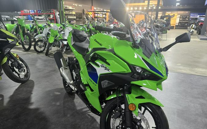 2026 Kawasaki Ninja® 500 SE ABS