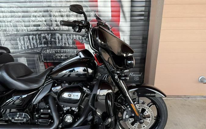 2020 Harley-Davidson® Ultra Limited Vivid Black