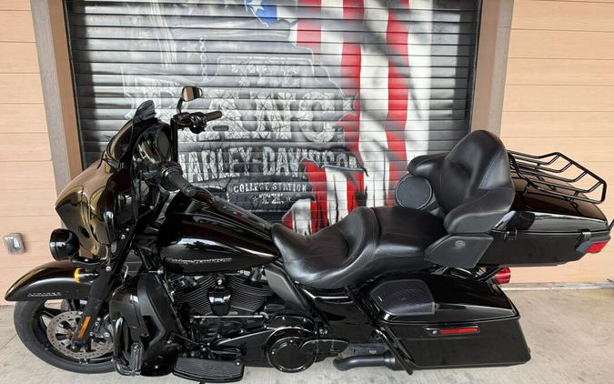 2020 Harley-Davidson® Ultra Limited Vivid Black