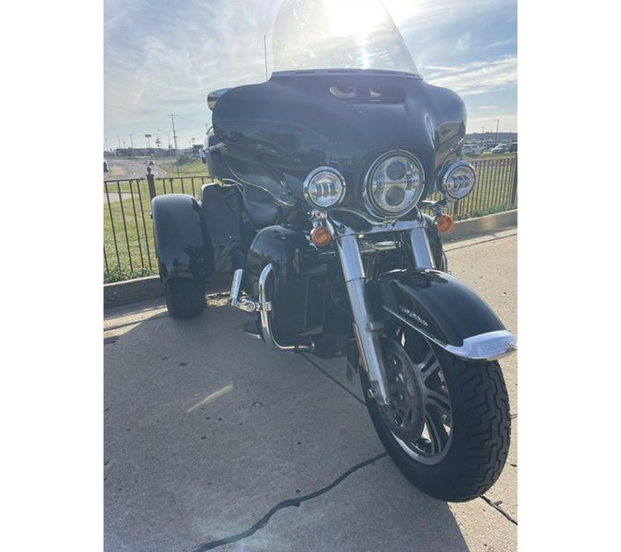 2020 Harley-Davidson® FLHTCUTG - Tri Glide® Ultra