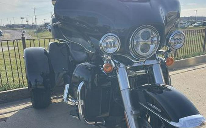 2020 Harley-Davidson® FLHTCUTG - Tri Glide® Ultra