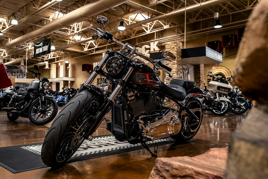 2024 Harley-Davidson Softail Breakout 117 Cruiser FXBR