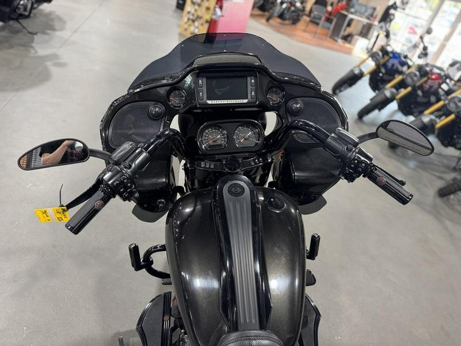 2018 Harley-Davidson® FLTRXSE - CVO™ Road Glide®