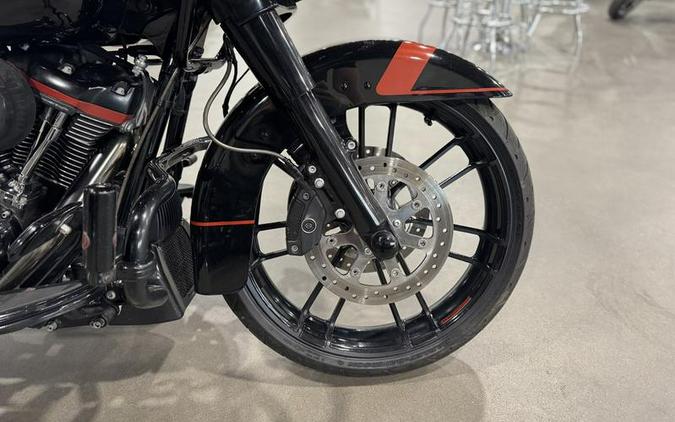2018 Harley-Davidson® FLTRXSE - CVO™ Road Glide®