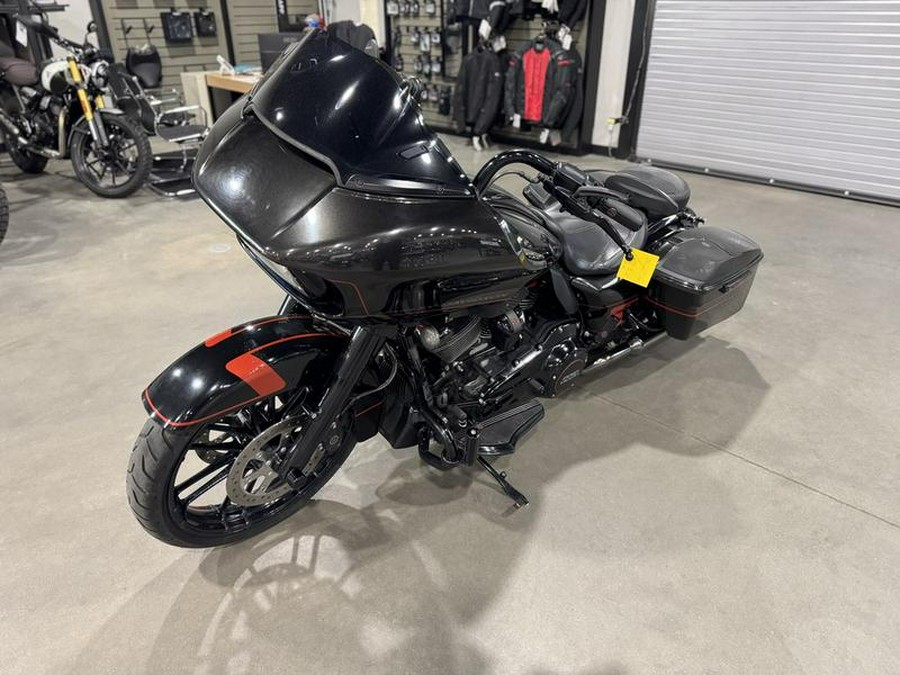 2018 Harley-Davidson® FLTRXSE - CVO™ Road Glide®