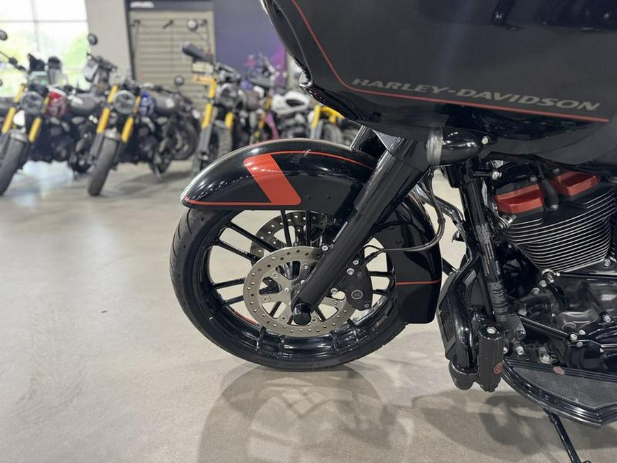 2018 Harley-Davidson® FLTRXSE - CVO™ Road Glide®