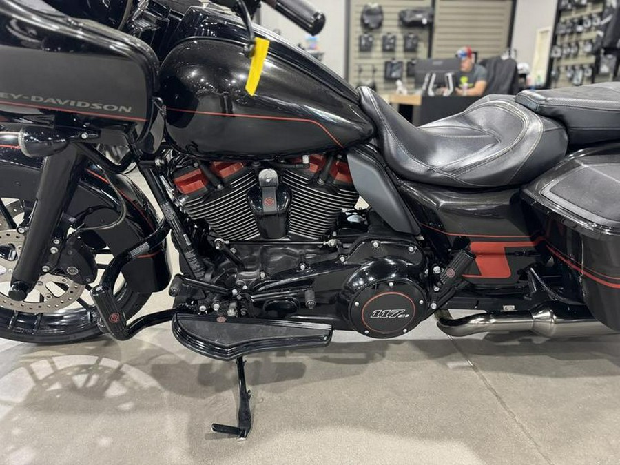 2018 Harley-Davidson® FLTRXSE - CVO™ Road Glide®