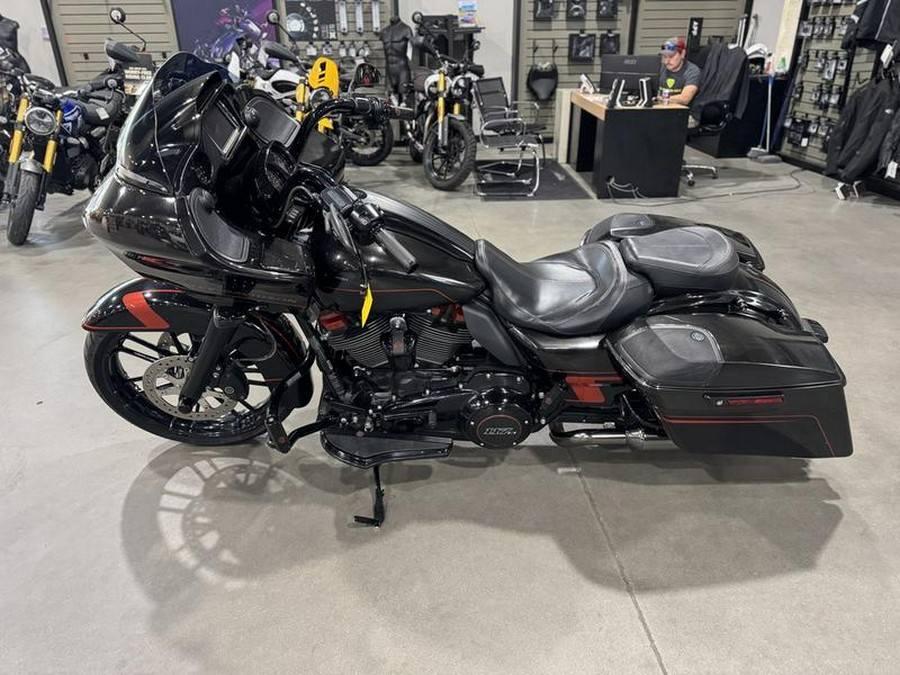 2018 Harley-Davidson® FLTRXSE - CVO™ Road Glide®