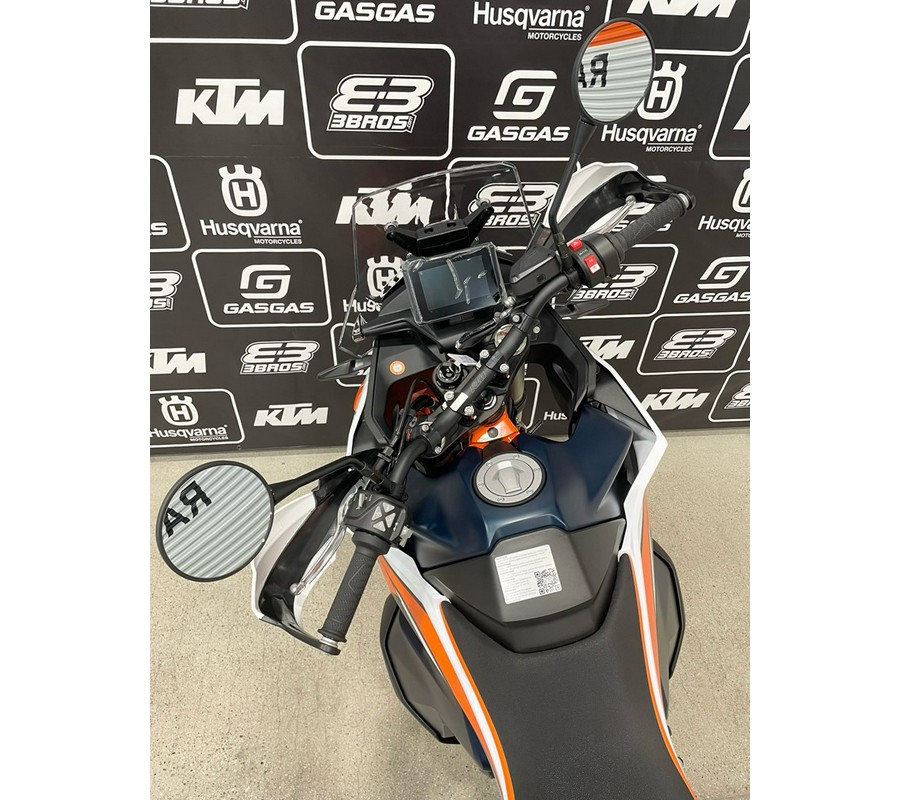 2023 KTM 890 Adventure R