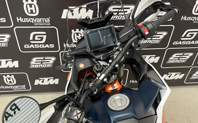 2023 KTM 890 Adventure R