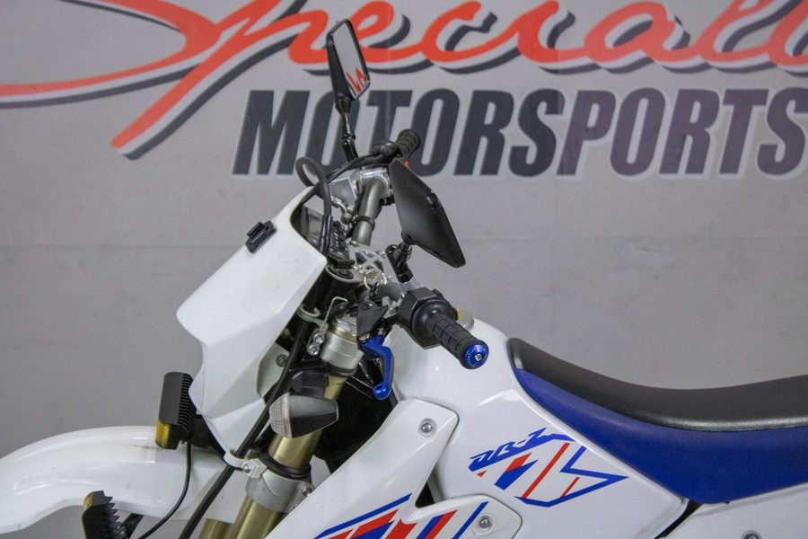 2023 Suzuki DR-Z400SM