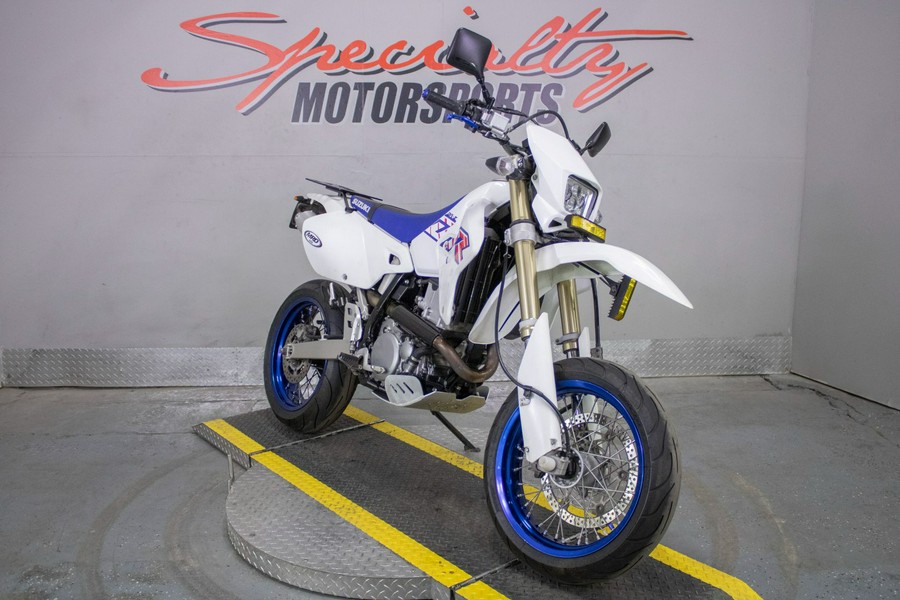 2023 Suzuki DR-Z400SM