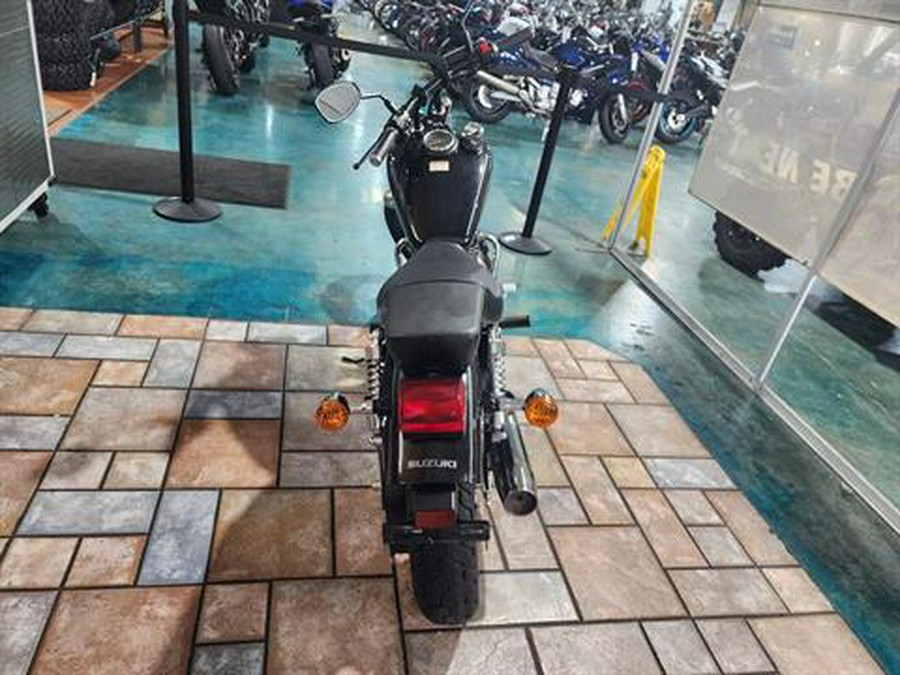 2017 Suzuki Boulevard S40