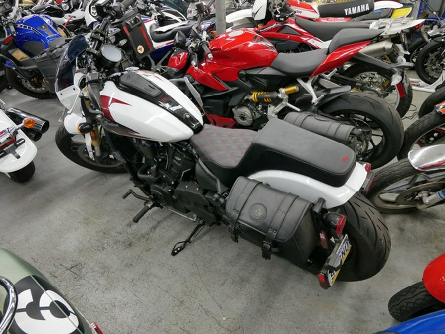 2025 Indian 101 Scout Ghost White Metallic With Graphics