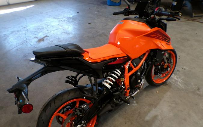 2024 KTM 390 Duke