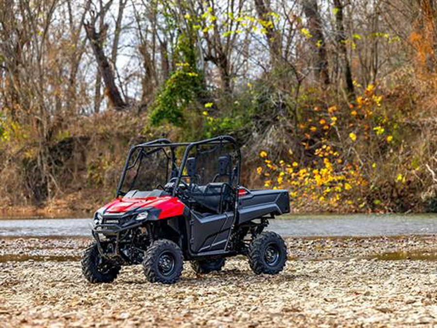 2025 Honda Pioneer 700 Deluxe