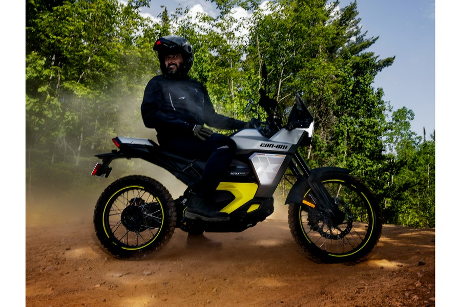 2025 Can-Am Origin '73