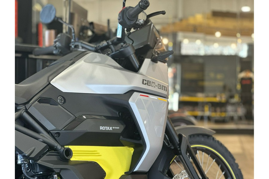 2025 Can-Am Origin '73