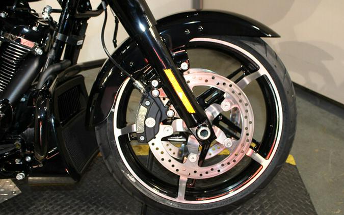 New 2026 Harley-Davidson Road Glide Grand American Touring FLTRX Motorcycle For Sale In Miami, Florida