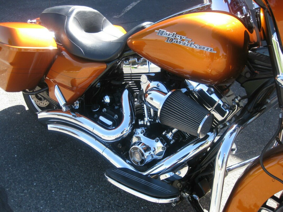2015 Harley-Davidson Street Glide Special Amber Whiskey