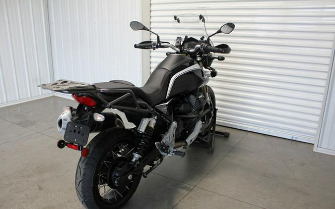 2023 Moto Guzzi V85 TT