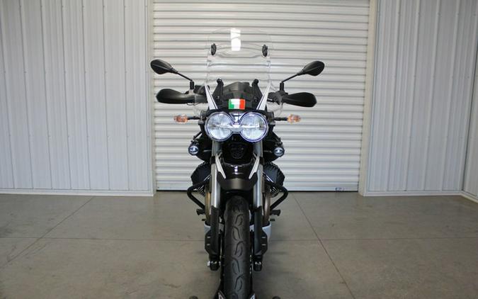 2023 Moto Guzzi V85 TT