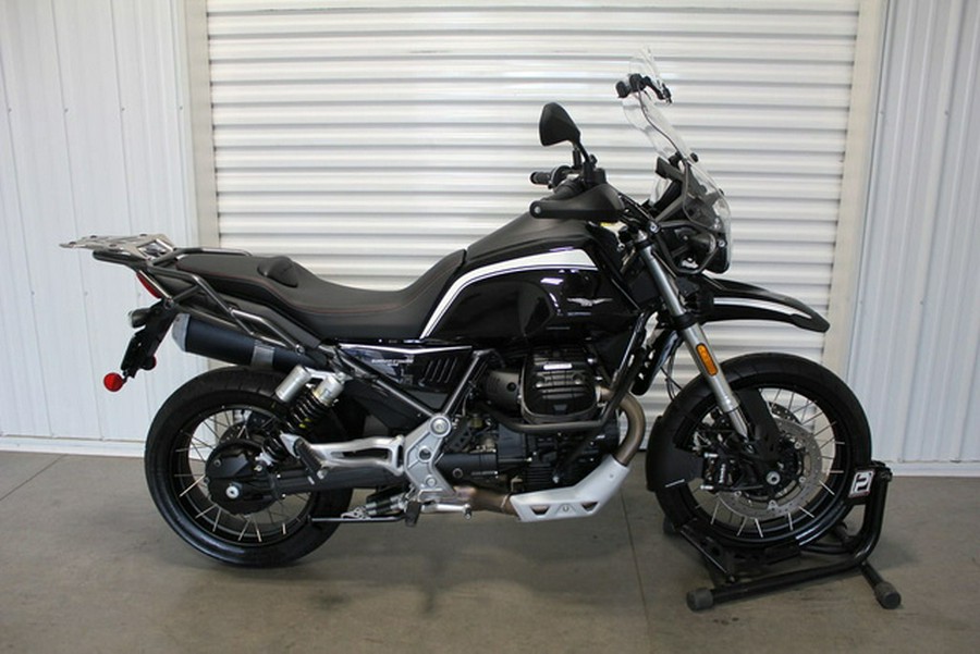 2023 Moto Guzzi V85 TT