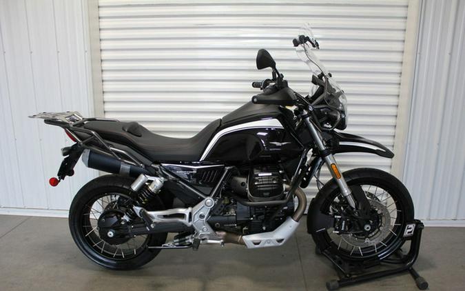 2023 Moto Guzzi V85 TT