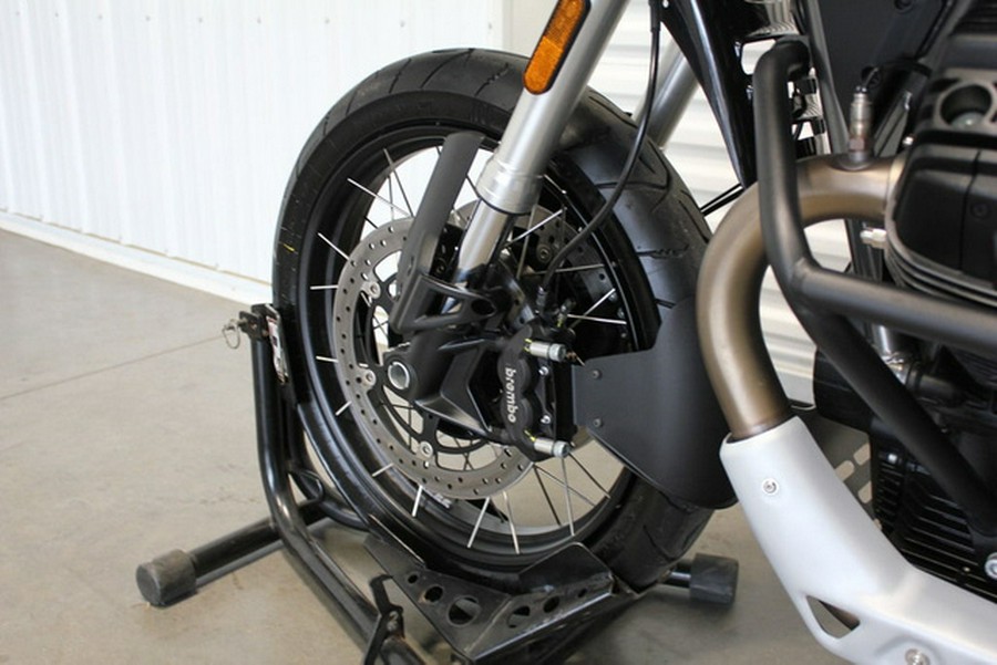 2023 Moto Guzzi V85 TT