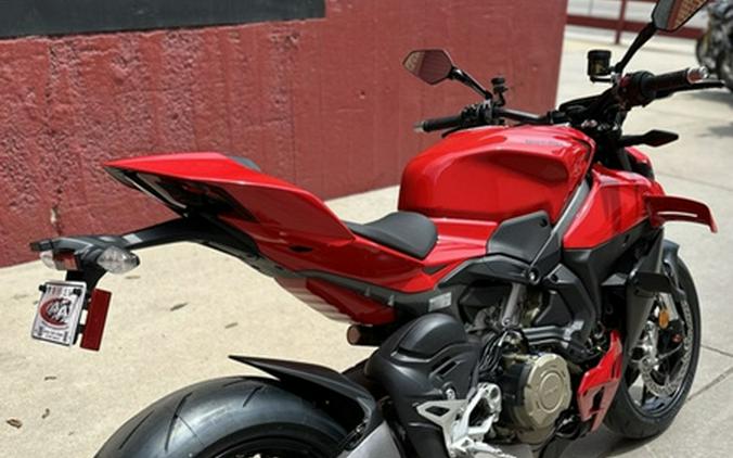 2025 Ducati Streetfighter V4 Ducati Red