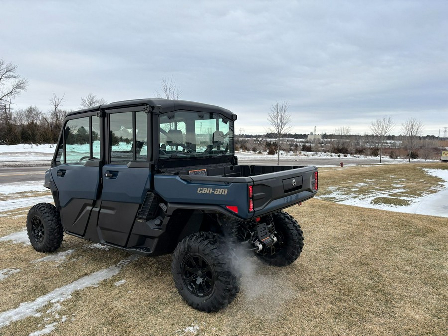 2026 Can-Am Defender MAX XT CAB HD11