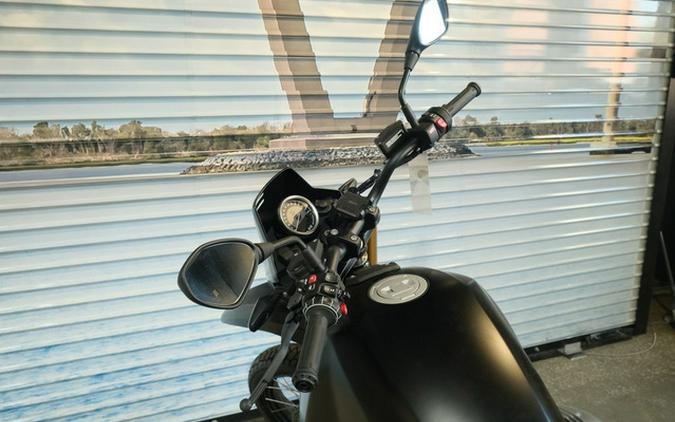 2026 BMW R 12 G/S Night Black Matte
