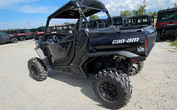 2024 Can-Am® Commander XT 700