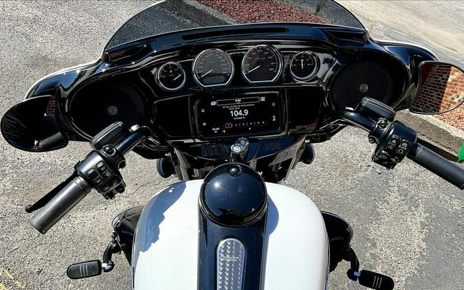 2020 Harley-Davidson® FLHXS - Street Glide® Special