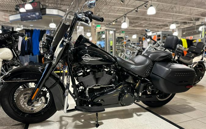 2019 Harley-Davidson Heritage Classic 107