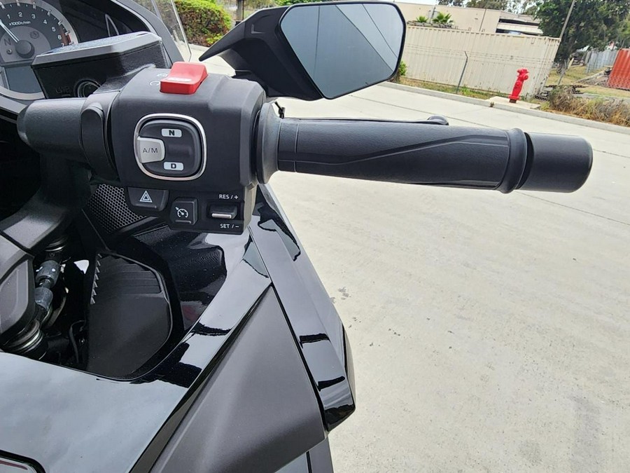 2023 Honda GOLDWING TOUR DCT