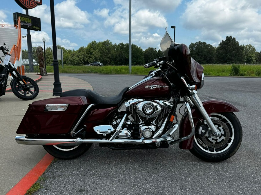 2008 Harley-Davidson Street Glide® Crimson Red Sunglo