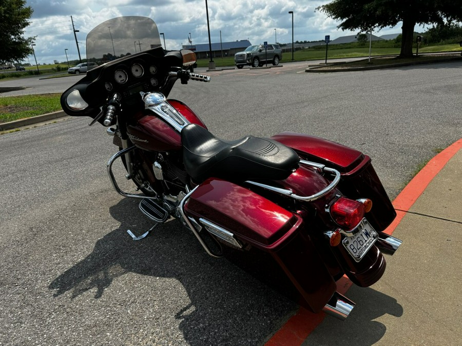 2008 Harley-Davidson Street Glide® Crimson Red Sunglo